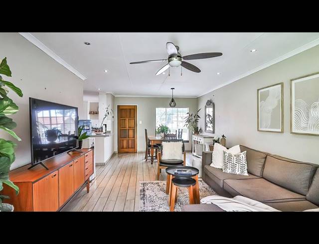 2 BEDROOM TOWNHOUSE FOR SALE IN HIGHVELD